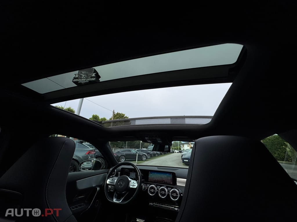 Mercedes-Benz A 250 e AMG Line