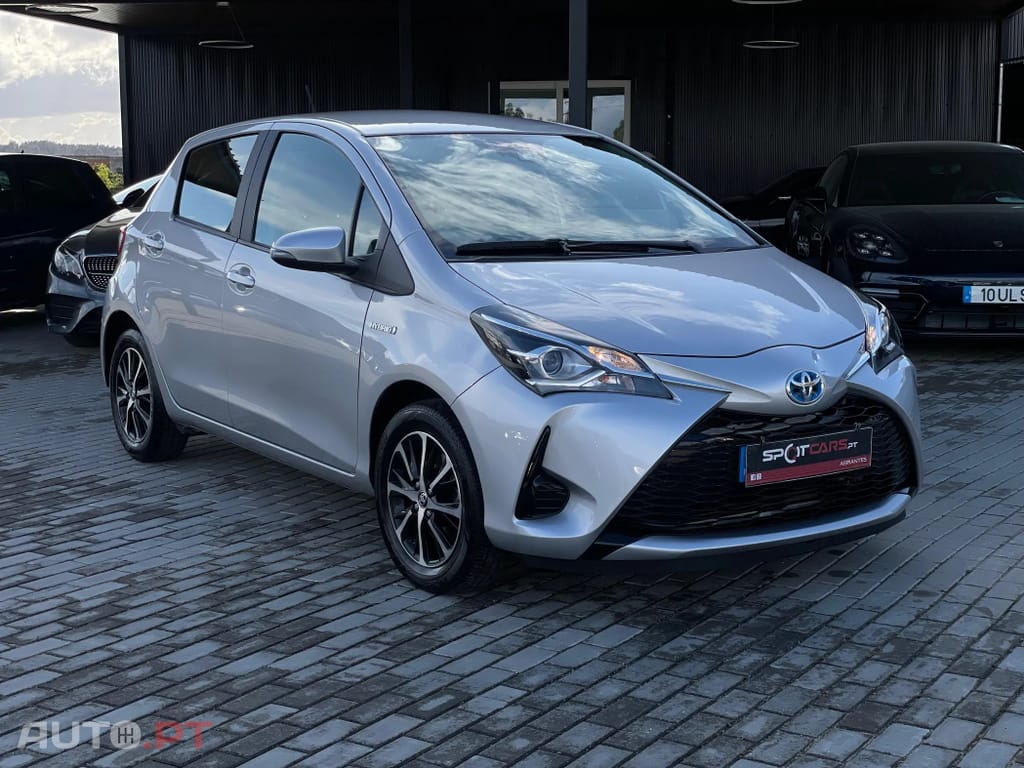 Toyota Yaris 1.5 HSD Comfort+P.Style