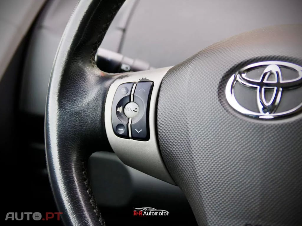 Toyota Yaris 1.4 D-4D Comfort+AC