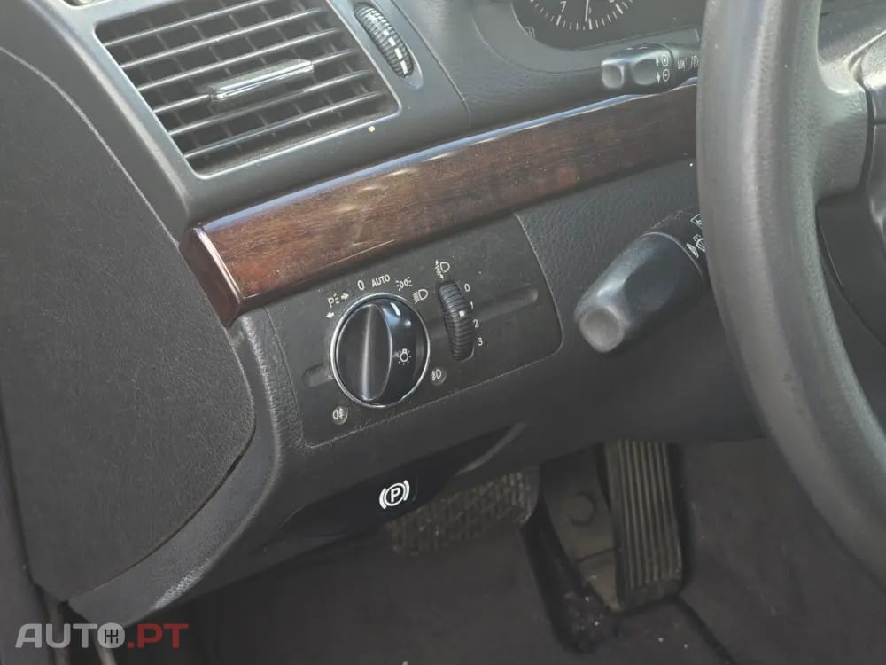 Mercedes-Benz E 200 CDI Classic Aut.