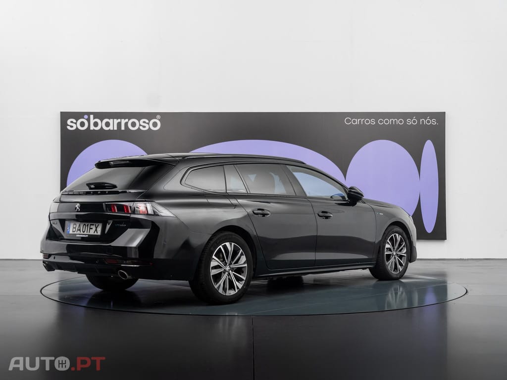Peugeot 508 SW 1.6 Hybrid Allure e-EAT8 — fotografia 5
