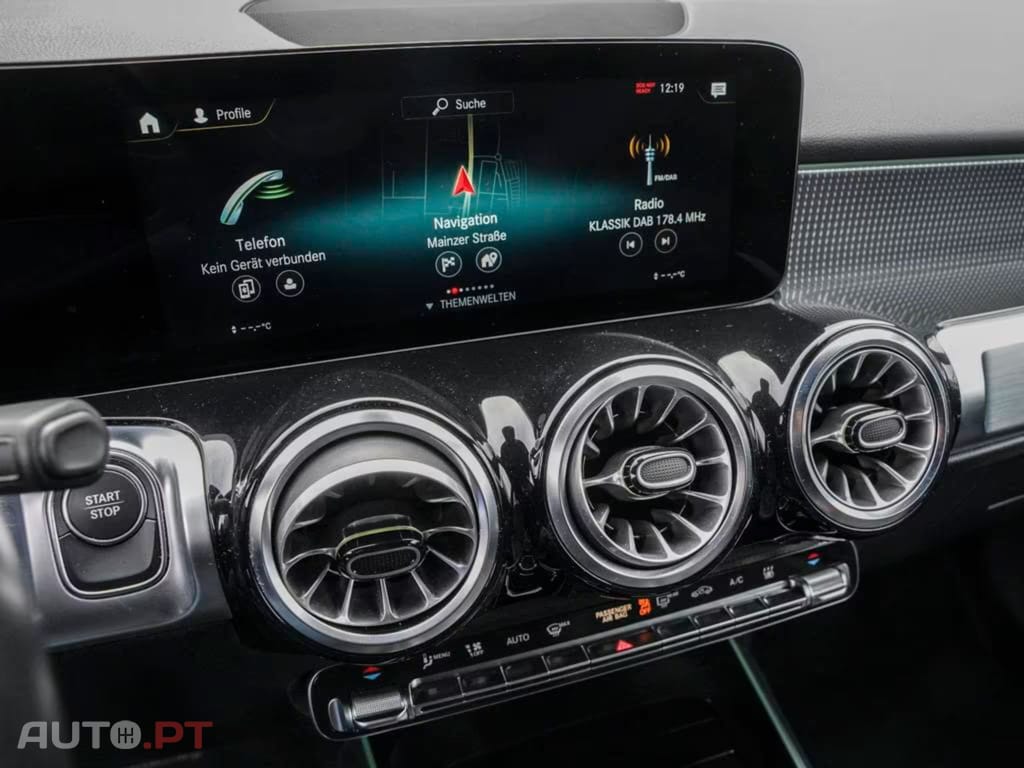 Mercedes-Benz EQB 250 PROGRESSIVE 