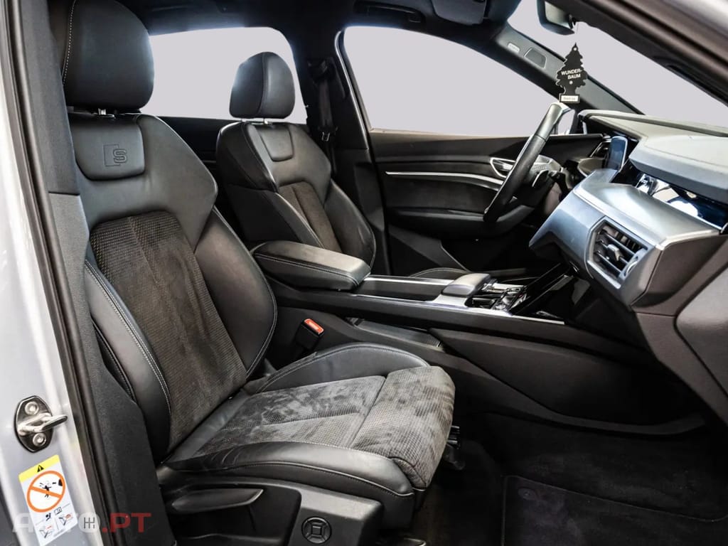 Audi E-Tron I.V.A DEDUTÍVEL 