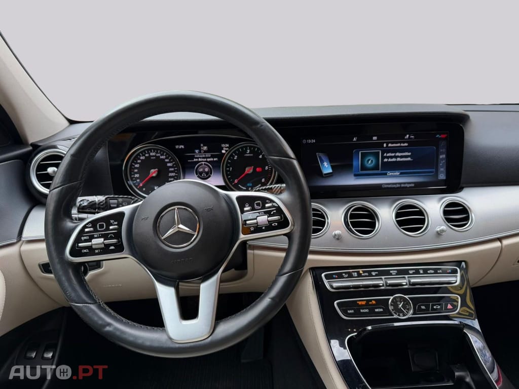 Mercedes-Benz E 300 De Avantgarde