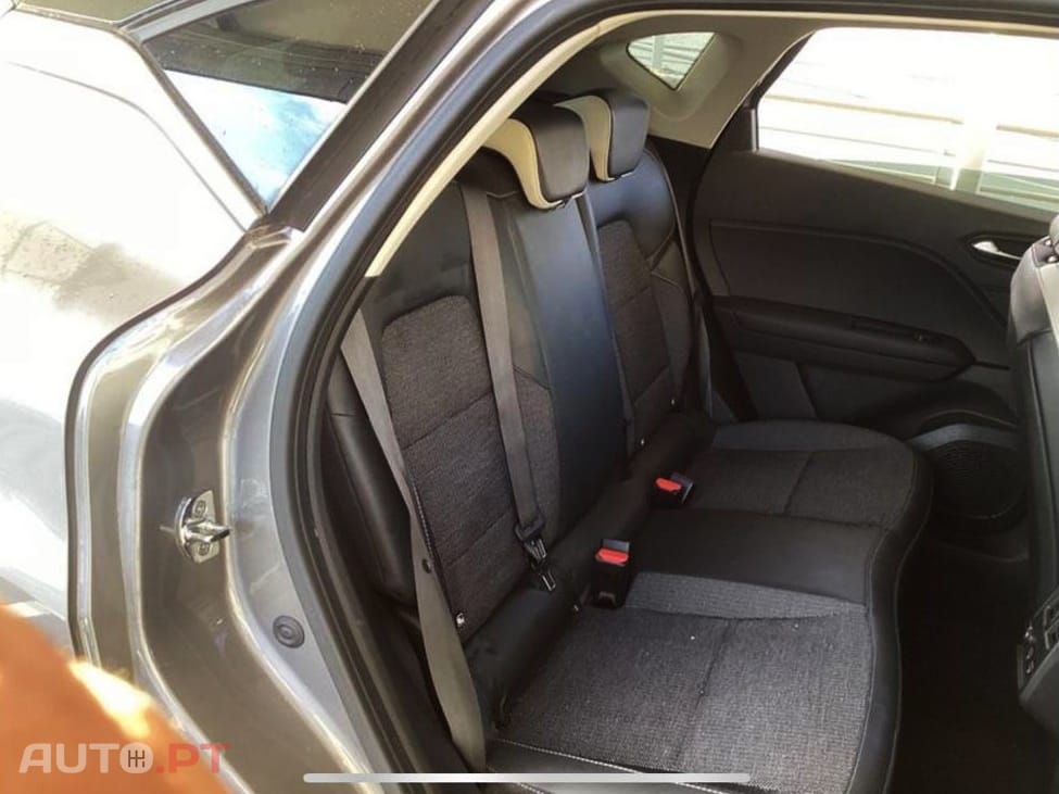 Renault Captur 1.0 TCe Intens