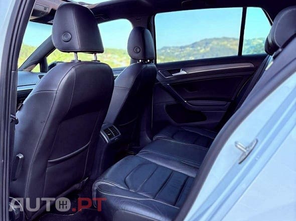 Volkswagen Golf 2.0 TDi Highline DSG