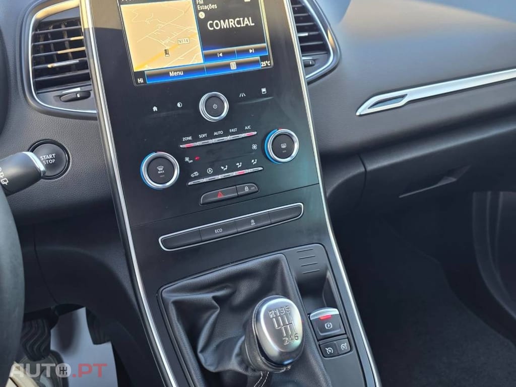 Renault Grand Scénic 1.3 TCe Intens EDC