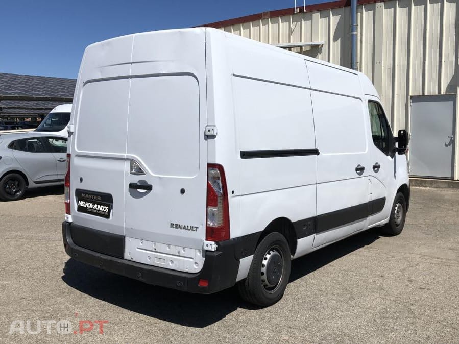 Renault Master 2.3 dCi L2H2 3.3T