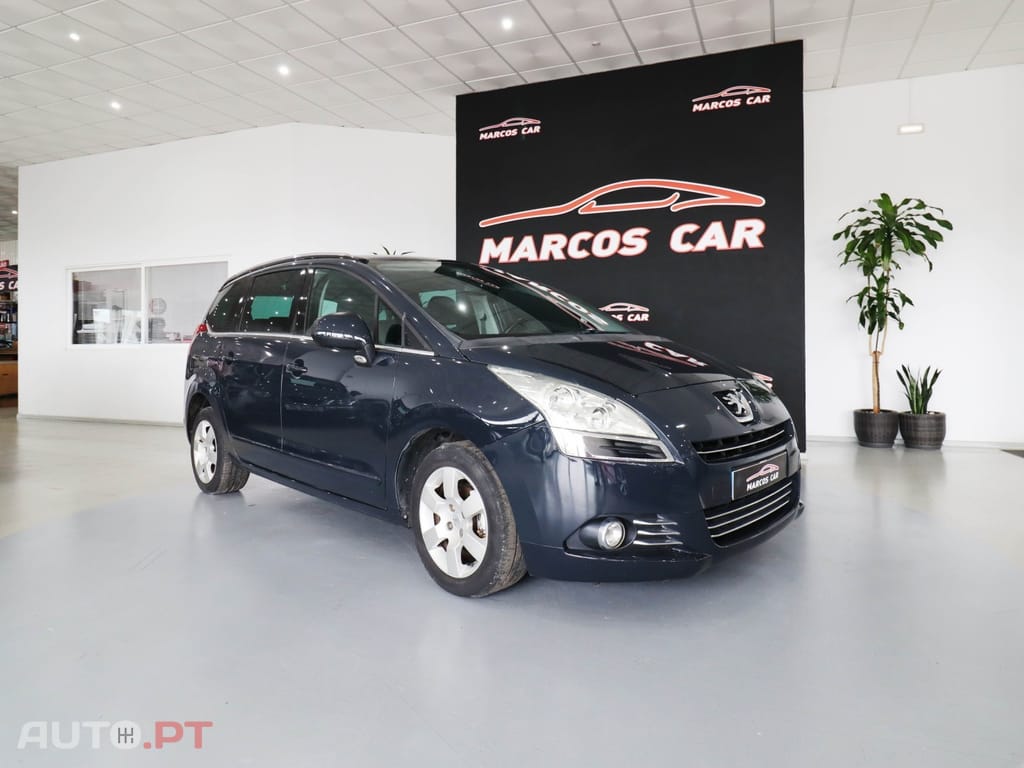 Peugeot 5008 1.6 E-HDi 7L Active 2-Tronic