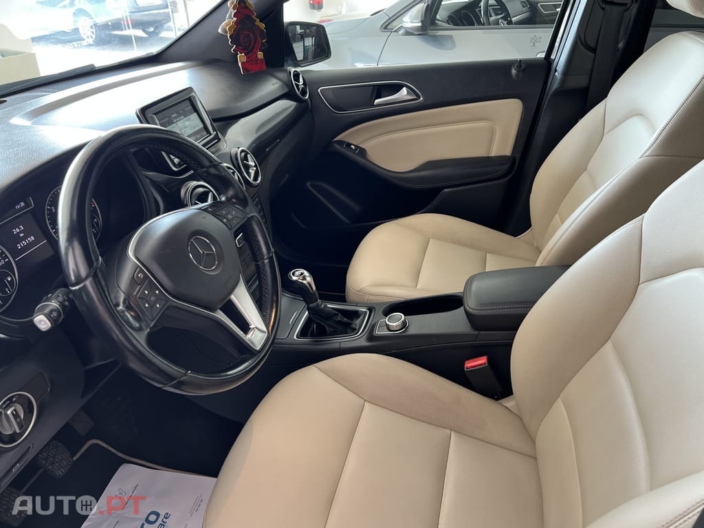 Mercedes-Benz B 180 (CDI) d Style