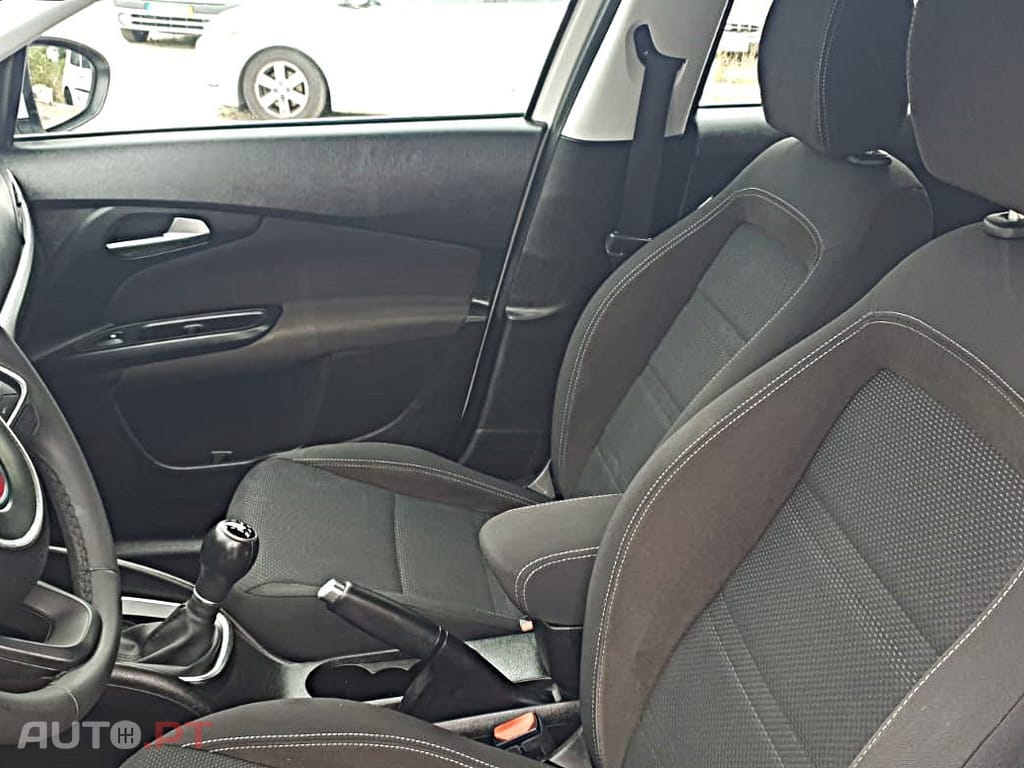 Fiat Tipo 1.3 M-Jet Lounge
