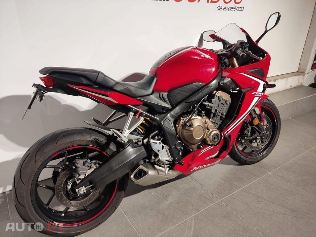 Honda CBR CBR 650 R