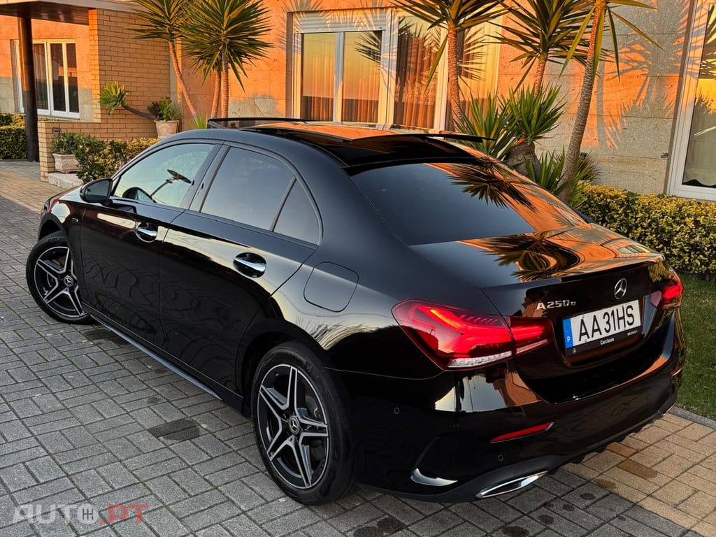 Mercedes-Benz 250 A250e Limousine