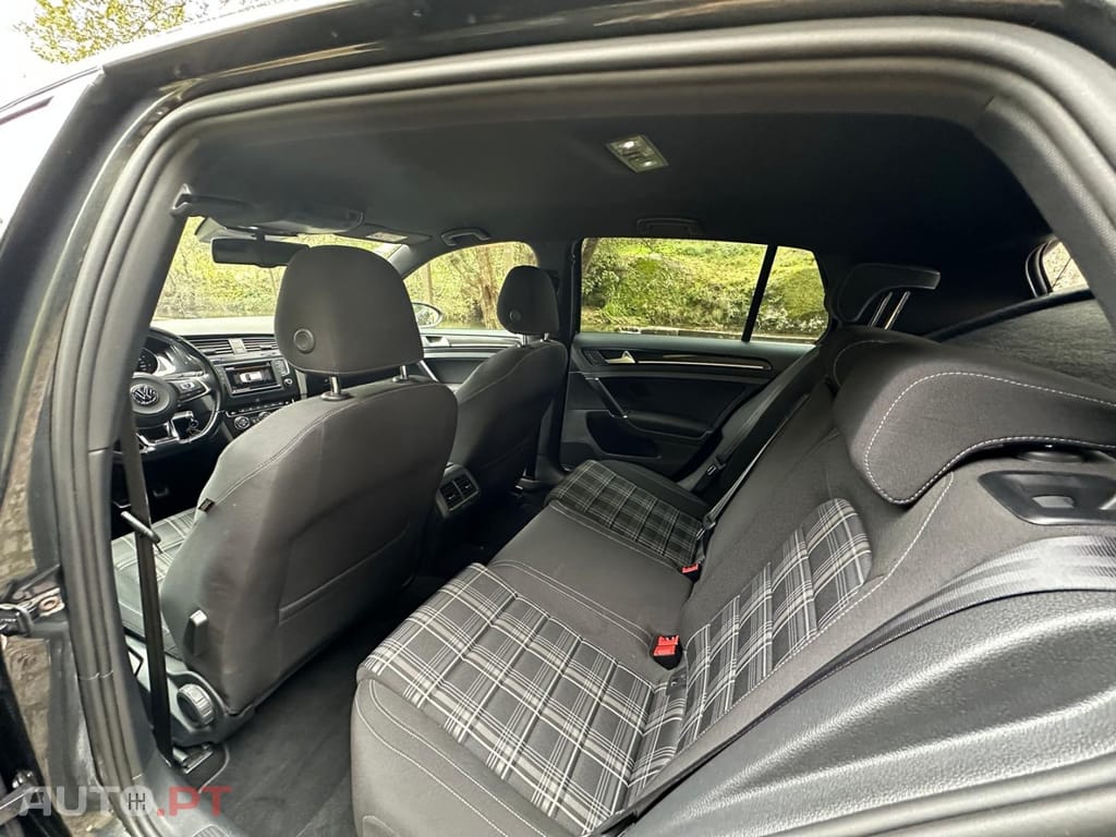 Volkswagen Golf GTD BlueMotion