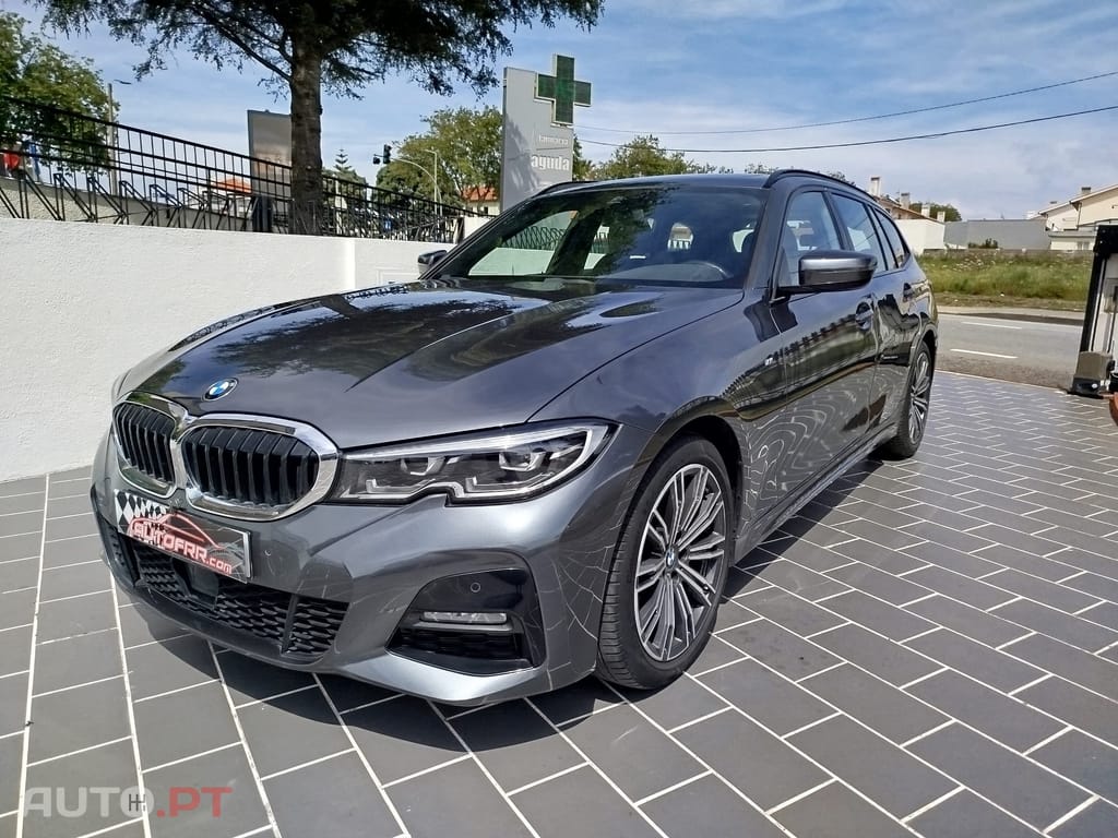 BMW 320 d Touring Pack Desportivo M Auto