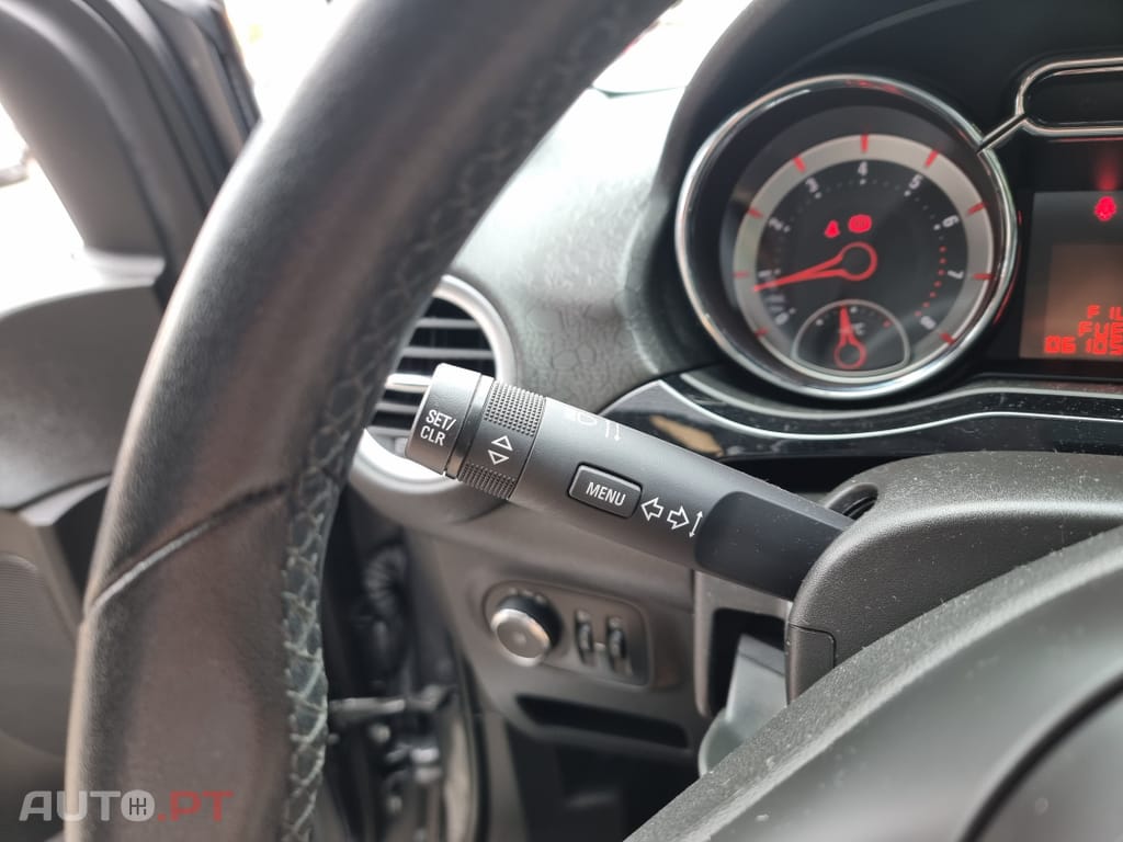 Opel Adam 1.2 Glam