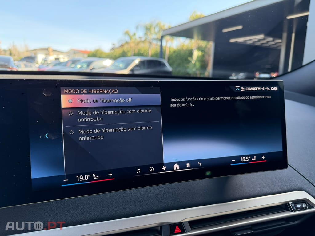 BMW iX xDrive 40 Pack Desportivo