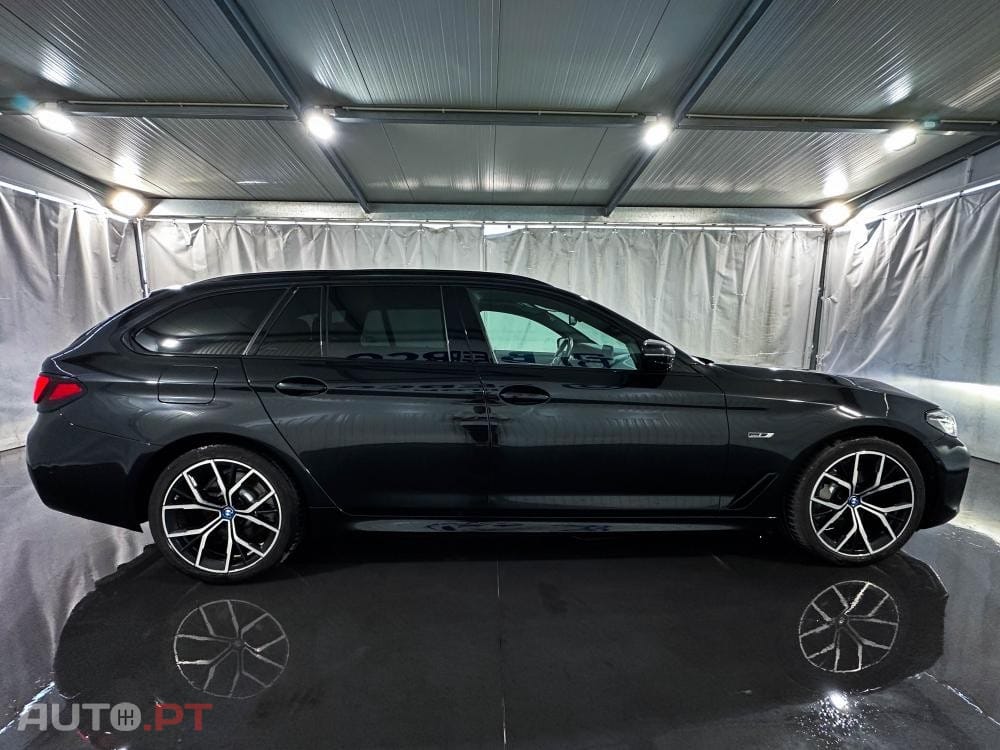 BMW 530 e Pack Desportivo M