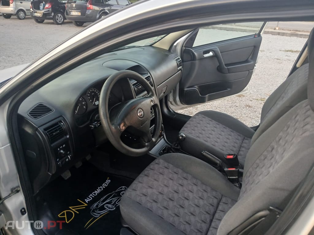 Opel Astra 1.4 Club