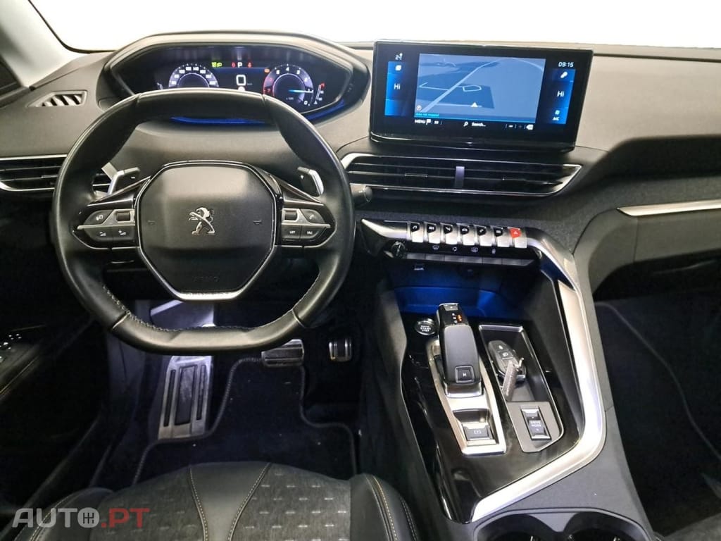 Peugeot 3008 1.2 PureTech Roadtrip EAT8