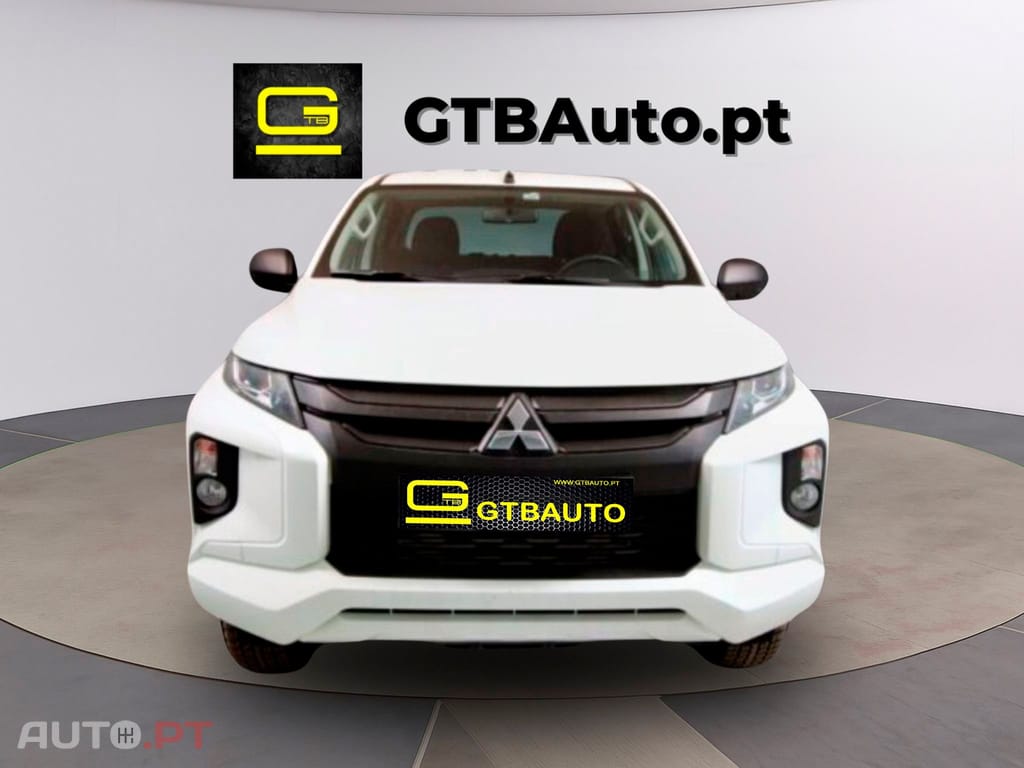 Mitsubishi L200 2.3 DI-D CD Invite 4WD I.V.A DEDUTÍVEL 