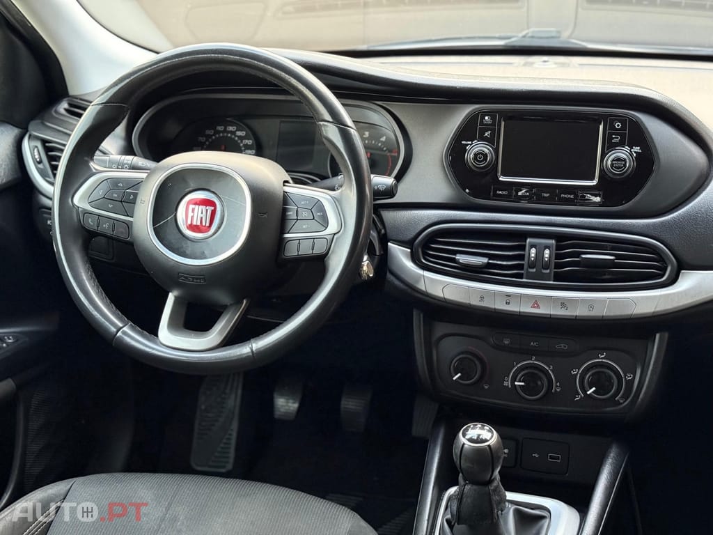 Fiat Tipo 1.3 M-Jet Lounge