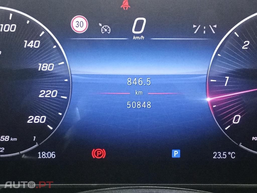 Mercedes-Benz C 220 d AMG Line