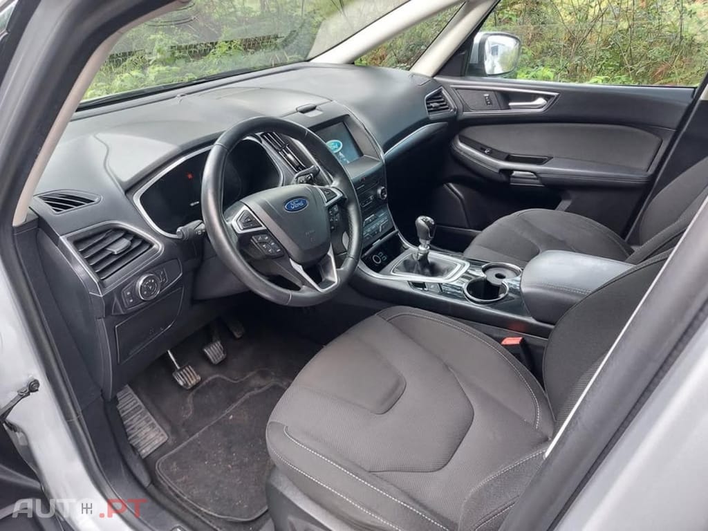 Ford S-Max 2.0 TDCi Titanium