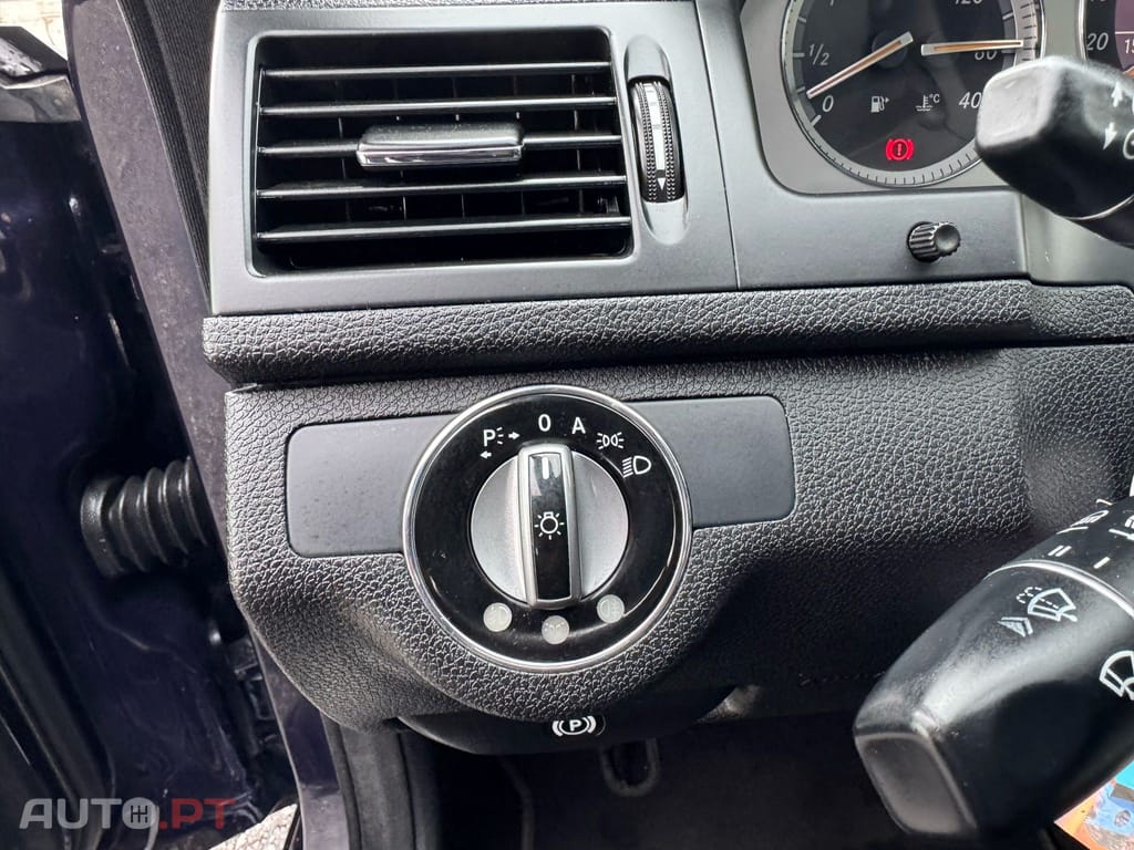 Mercedes-Benz C 320 AVANTGARDE