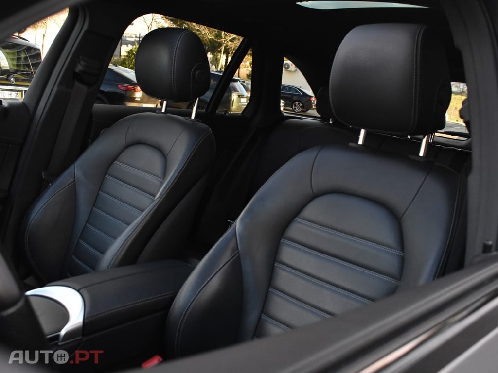 Mercedes-Benz GLC 300 de 4Matic 9G-TRONIC AMG Line