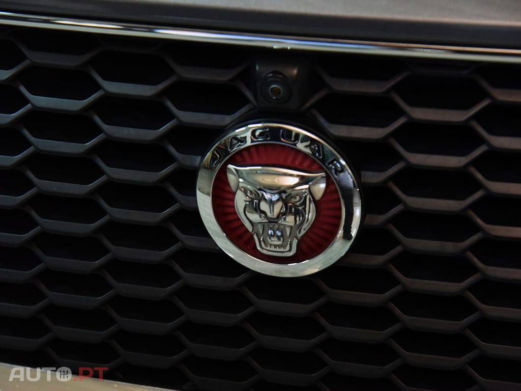 Jaguar E-Pace 2.0 i4D