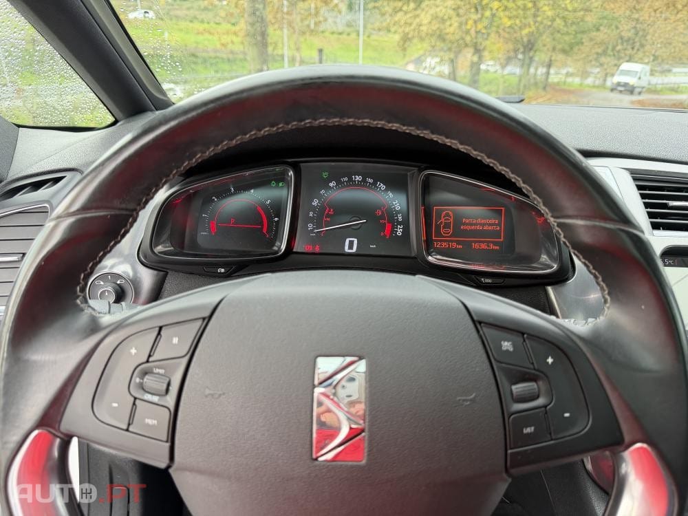 DS DS5 5 1.6 BlueHDi So Chic EAT6