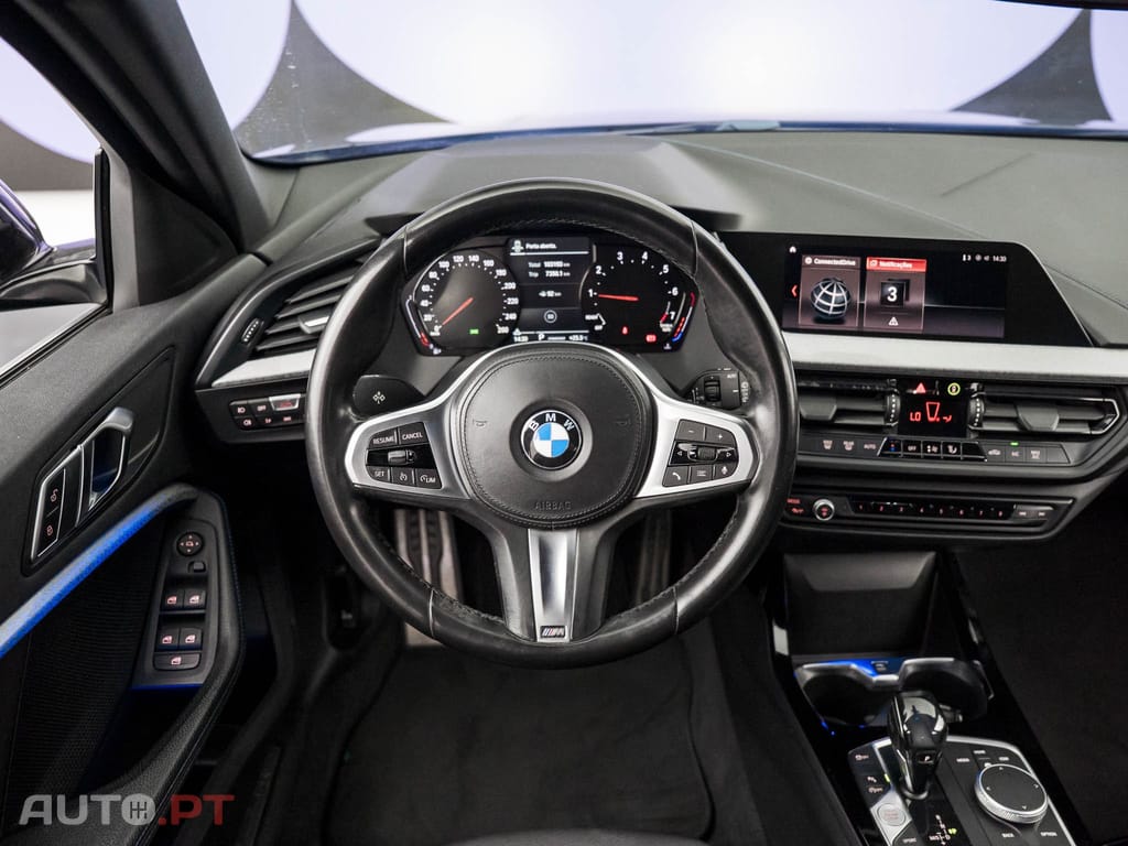 BMW 118 i Pack Desportivo M Auto