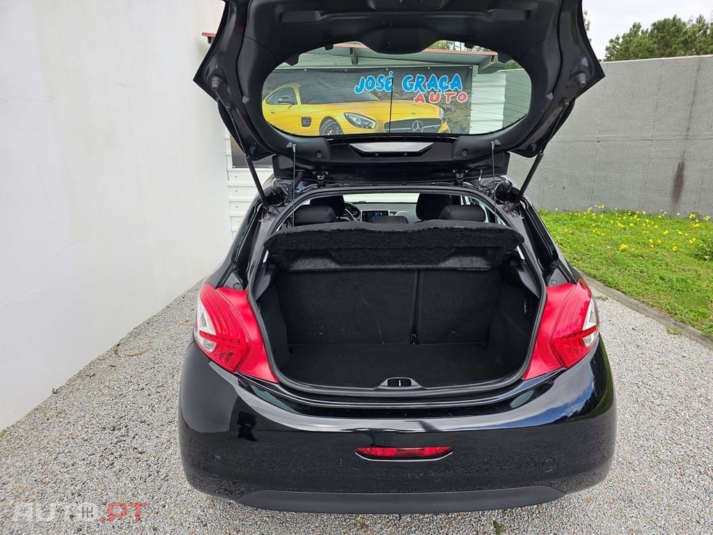 Peugeot 208 1.2 PureTech Active