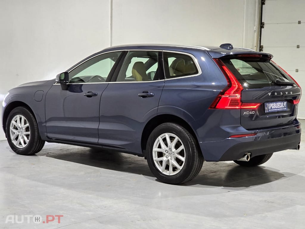 Volvo XC60 2.0 T8 PHEV Momentum AWD