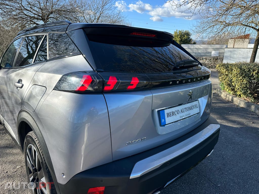 Peugeot 2008 1.2 PureTech GT Pack EAT8