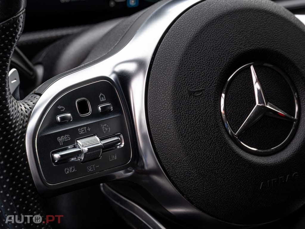 Mercedes-Benz CLA 250 e AMG Line