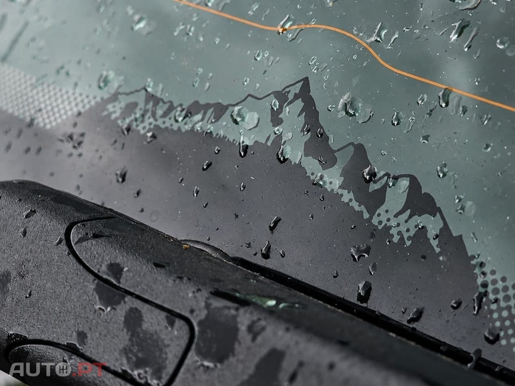 Jeep Avenger 54 kWh Black Edition