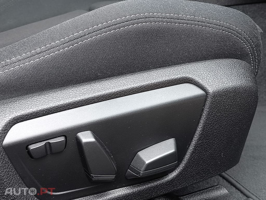 BMW 120 Sport Line — fotografia 11