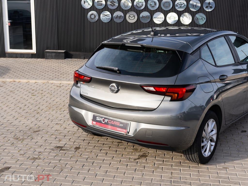 Opel Astra 1.6 CDTI Dynamic S/S