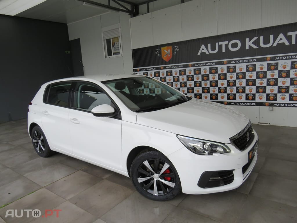 Peugeot 308 1.5 BlueHDi Business Line