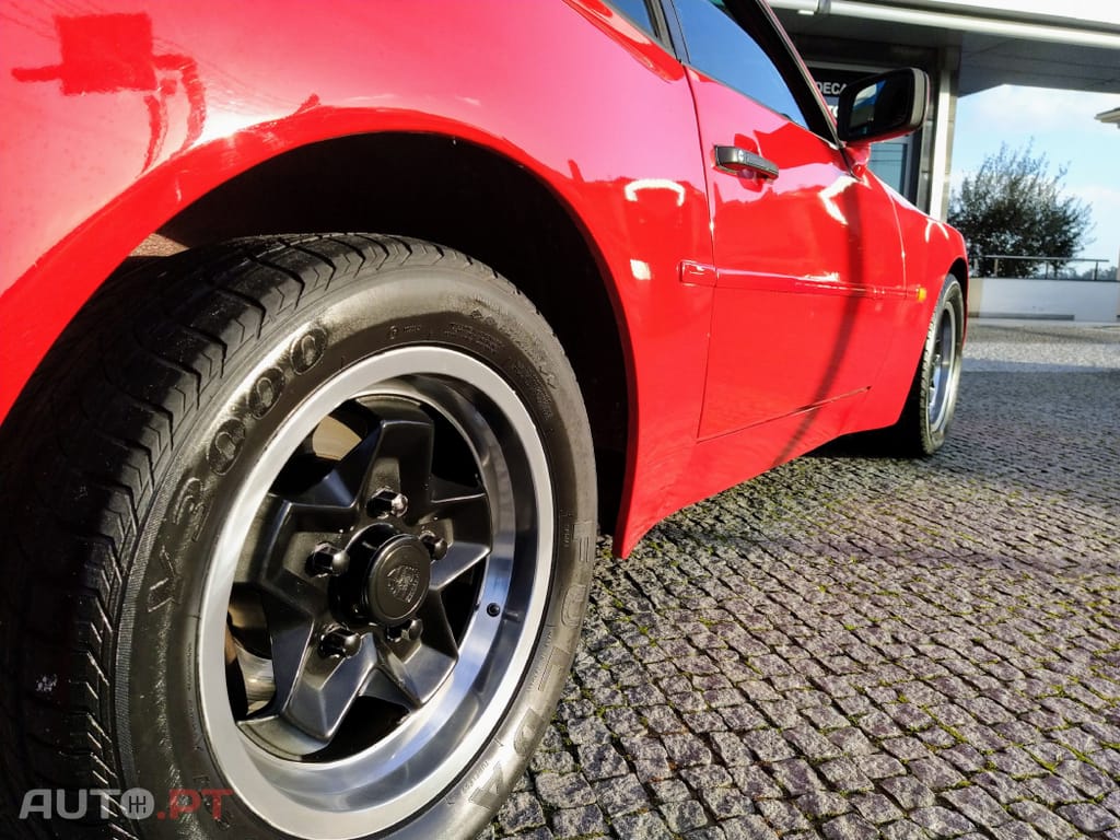 Porsche 944 Targa