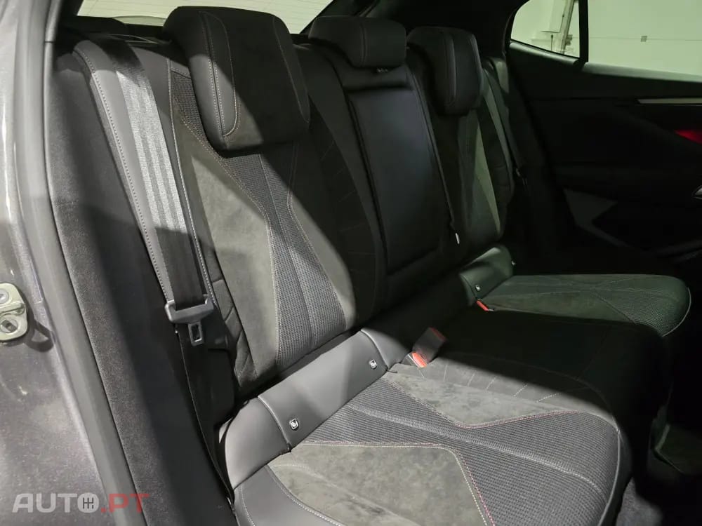 DS DS4 E-TENSE 225 PERFORMANCE LINE+