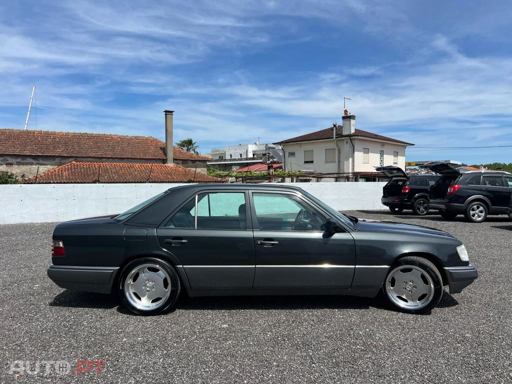 Mercedes-Benz E 280 Classic