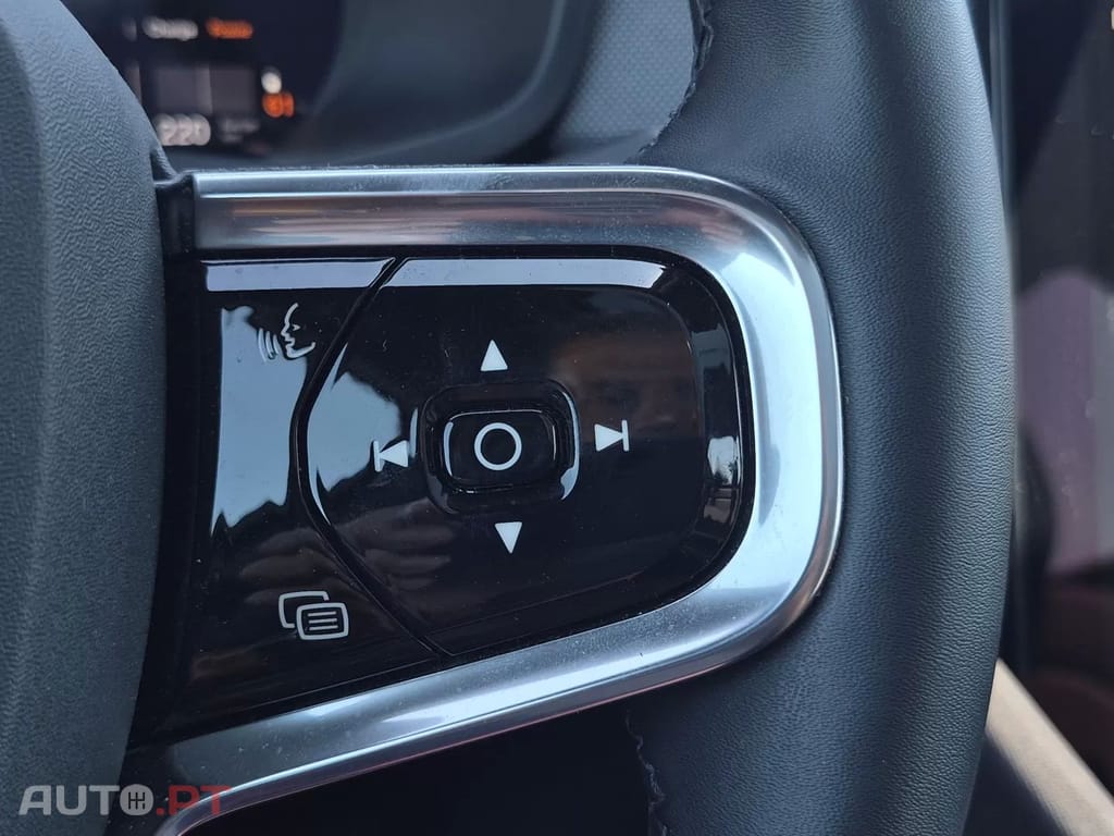Polestar 2 Standard Range 69 kWh — fotografia 16