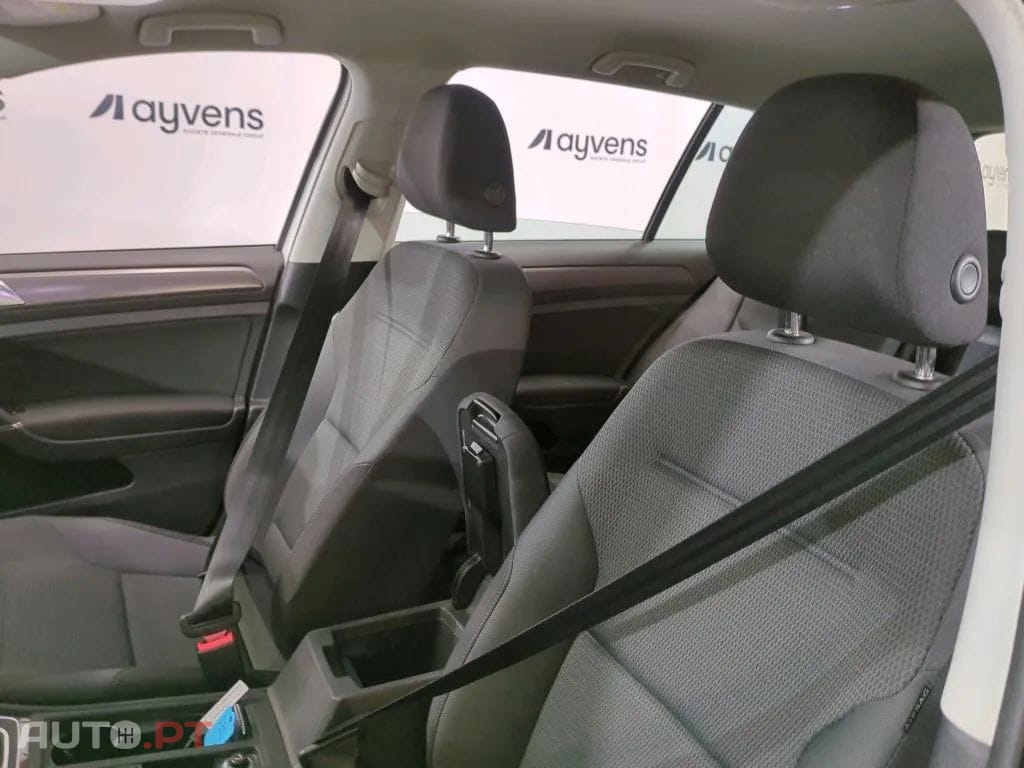 Volkswagen e-Golf AC/DC