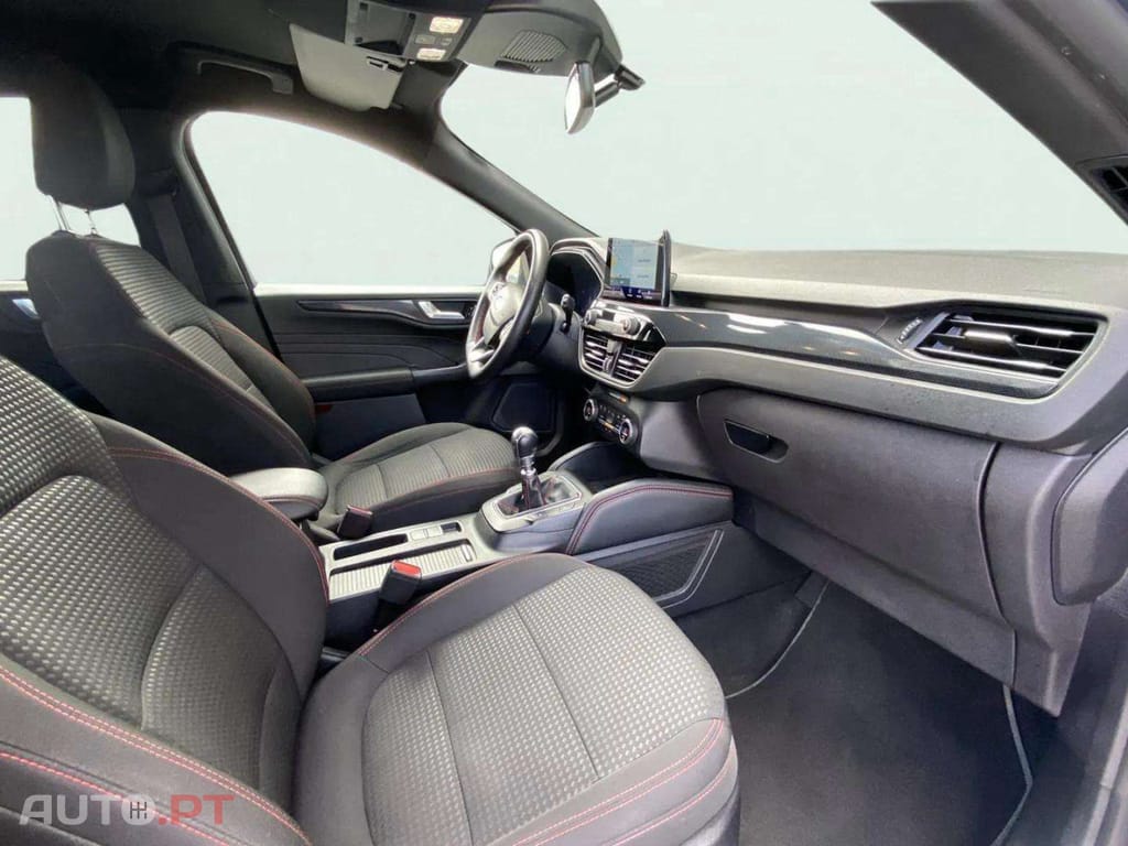 Ford Kuga 1.5 TDCi EcoBlue ST-Line