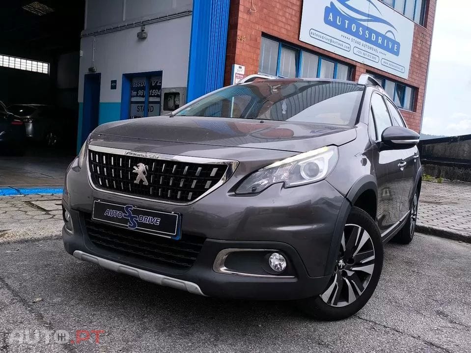 Peugeot 2008 1.2 PureTech Allure EAT6