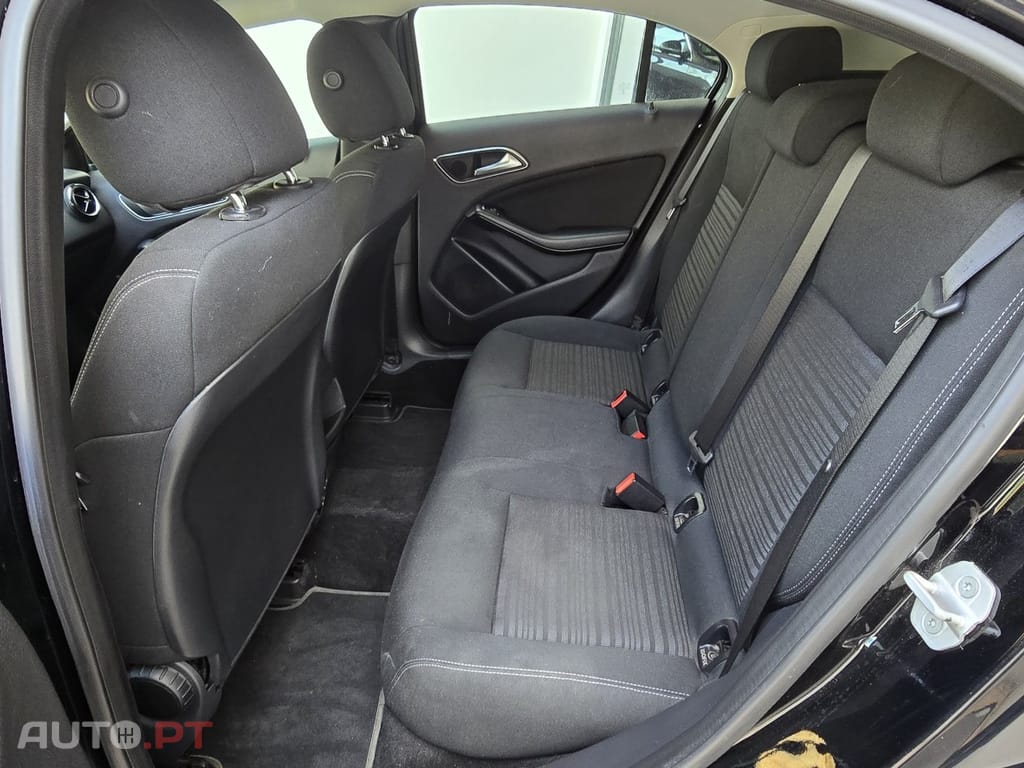 Mercedes-Benz A 180 Avantgarde BlueEfficiency