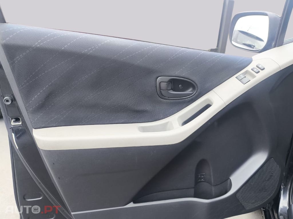 Toyota Yaris 1.4D 4D